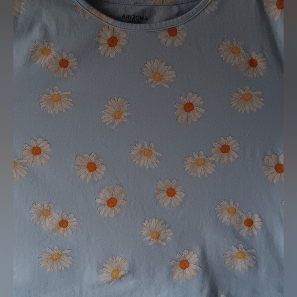 Arizona Jeans Co. women's light blue daisy print short-sleeve crop top XXL - Picture 4 of 9